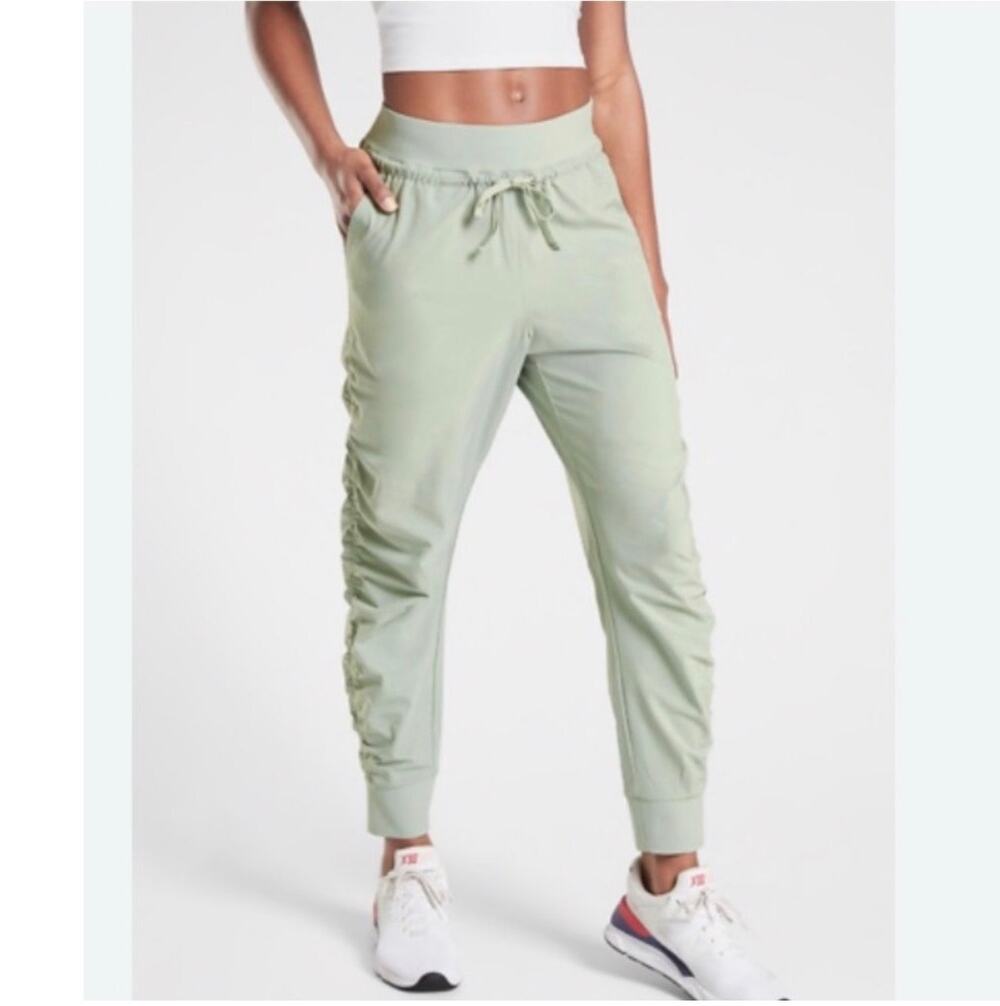 Athleta Pants Womens 4 Petite Green Attitude Jogger Drawstring Athleisure Travel